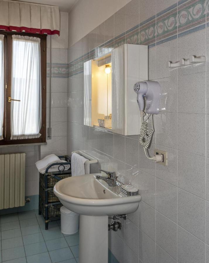 לוקה Giada Palace Apartments & Pool - Giada Palace Group מראה חיצוני תמונה